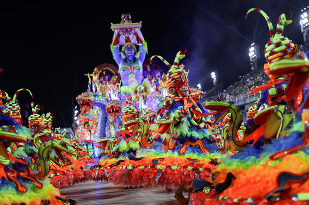 Carnival parade at the Sambadrome, in Rio de Janeiro 
