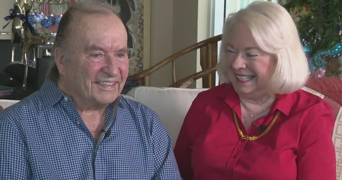 College or university sweethearts who drifted aside reunited afterwards for their happily ever following College or university sweethearts who drifted aside reunited afterwards for their happily ever following