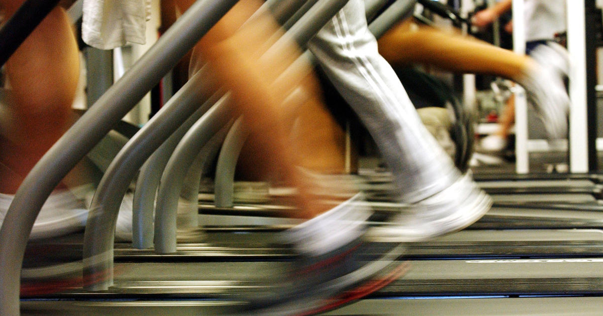 Women need less exercise than men for same cardiovascular benefits,  researchers find - CBS News