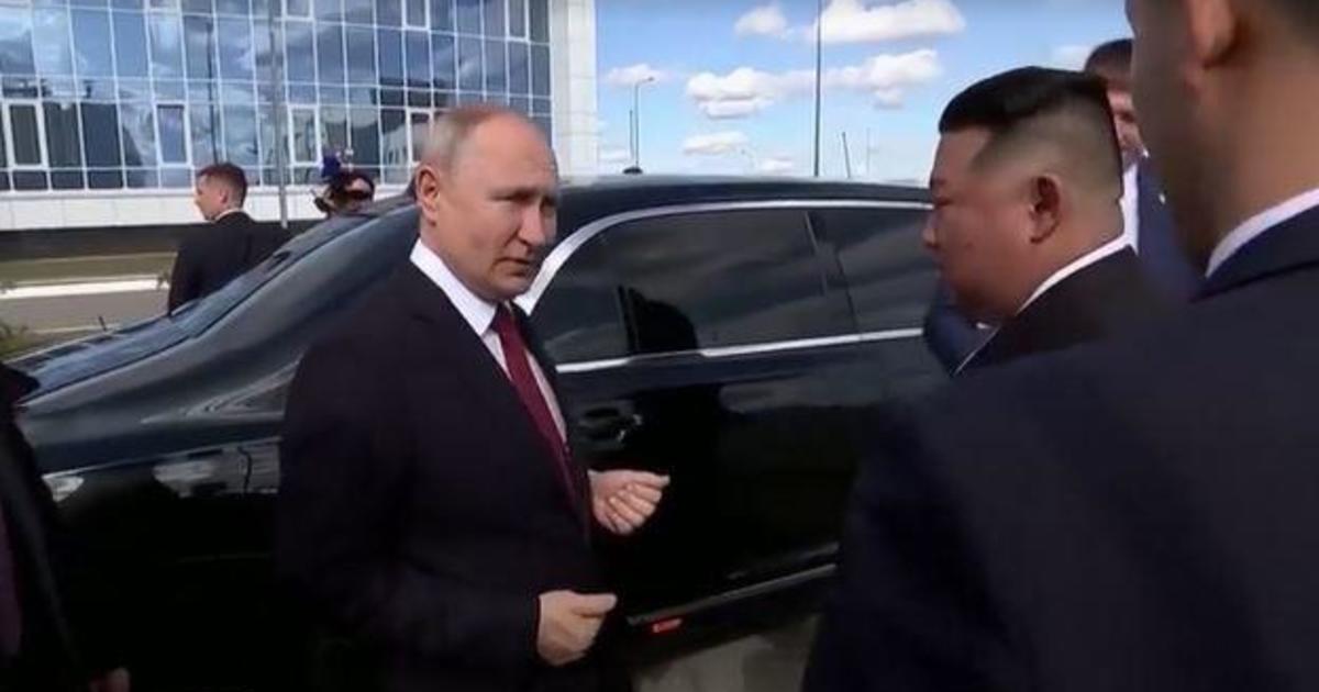 Ким Чен Ун очевидно хареса руската лимузина на Владимир Путин толкова много, че Путин му подари една 