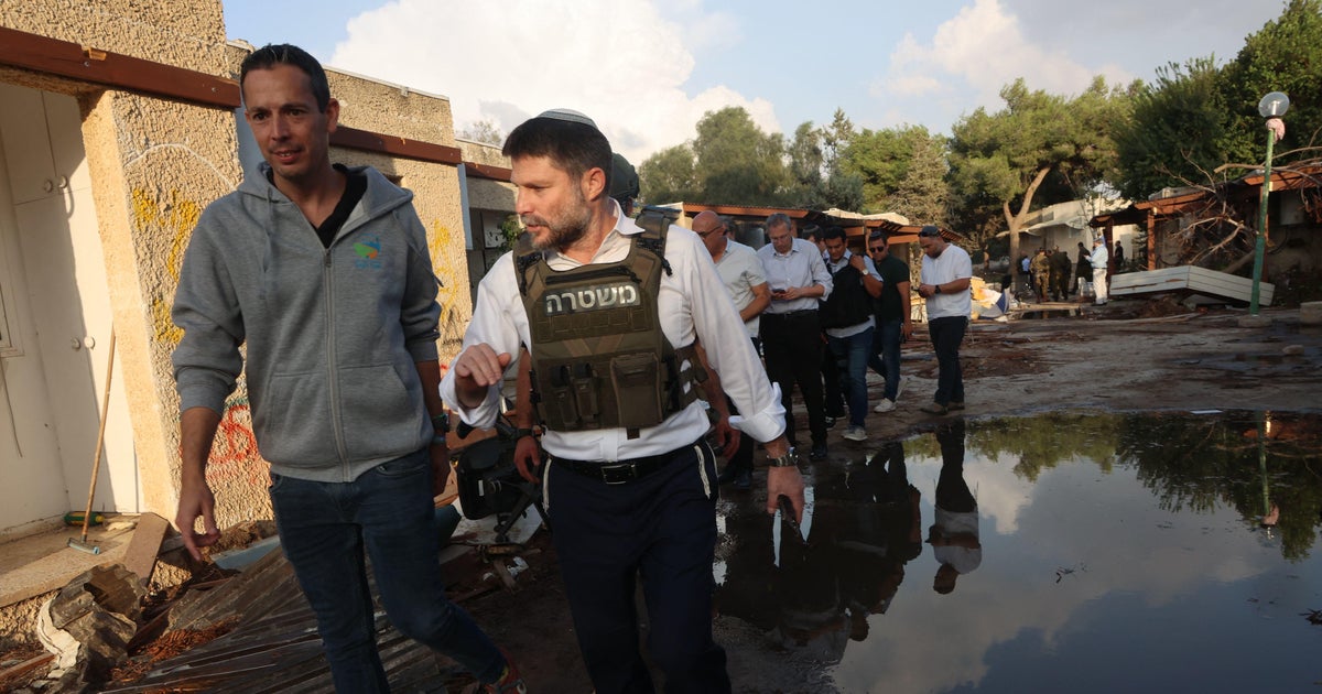 Yetkili, İsrail'in silahlı saldırının ardından Batı Şeria'da binlerce yerleşim evi daha inşa etmeyi planladığını söyledi