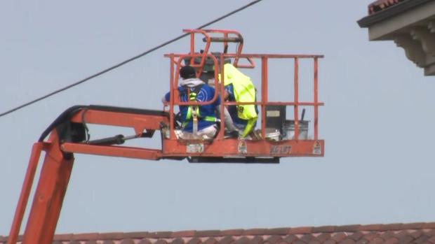 San Jose worker injured by live power line 
