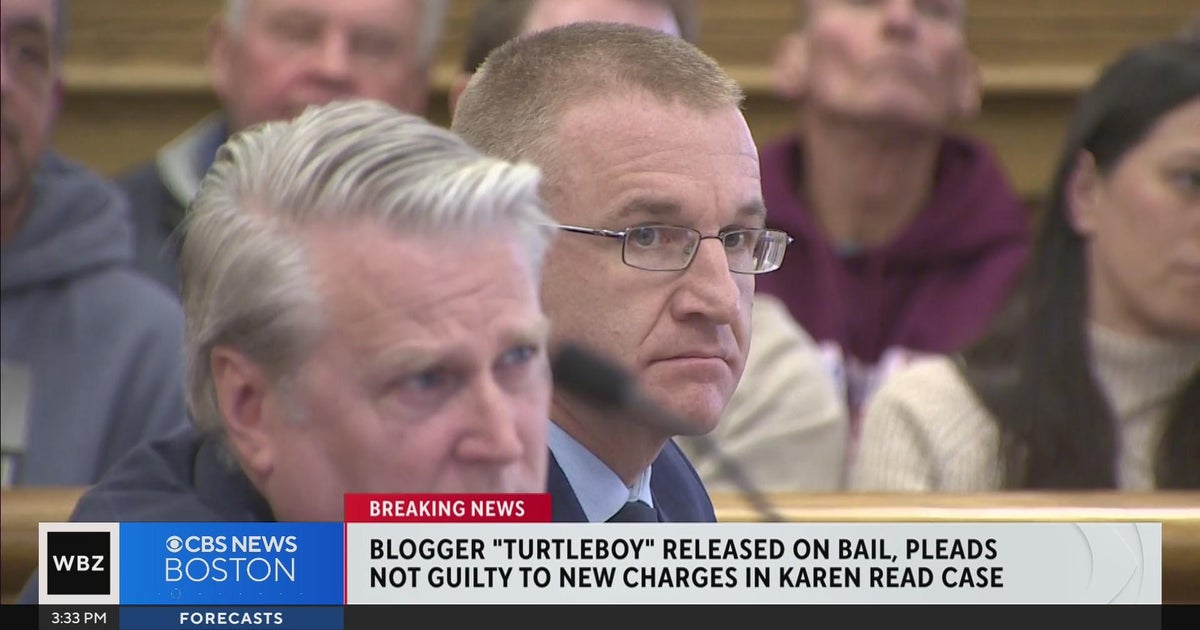 "Turtleboy" blogger Aiden Kearney indicted on new charges in Karen Read