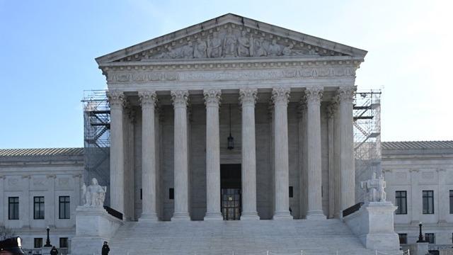 cbsn-fusion-supreme-court-hearing-social-media-cases-that-could-change-online-speech-thumbnail-2711766-640x360.jpg 