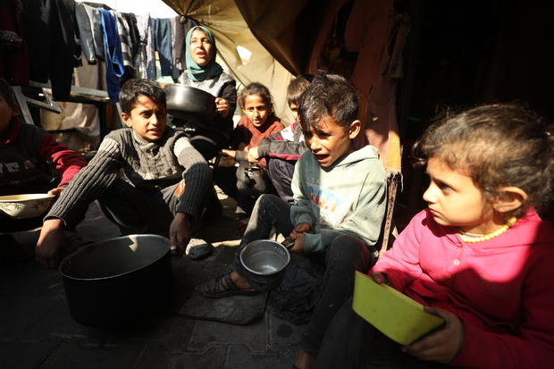 Palestinians face severe hunger in northern Gaza 