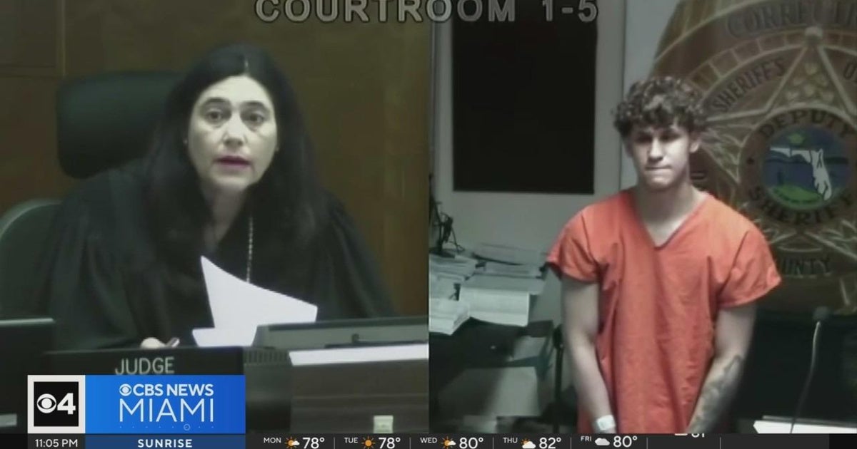 Weekend shootings rattle Miami Beach front citizens Weekend shootings rattle Miami Beach front citizens