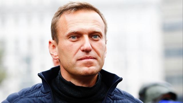 cbsn-fusion-funeral-held-for-alexey-navalny-in-moscow-thumbnail-2724797-640x360.jpg 