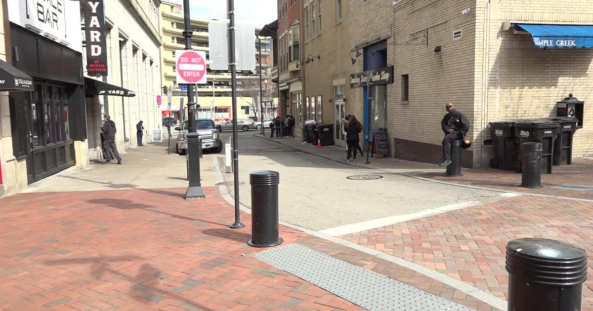 Man charged after brutal group attack in Pittsburgh's Market Square ...