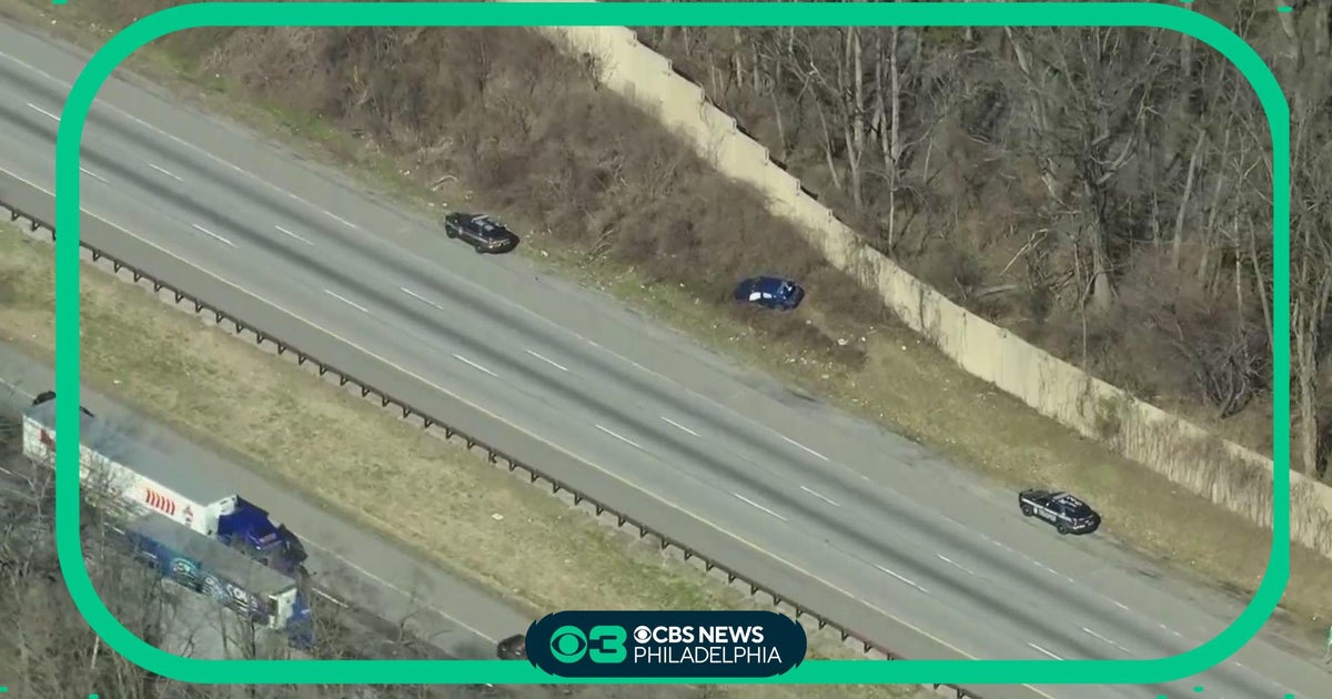 Car crash closes down Blue Route I-476 Northbound in Delaware County ...