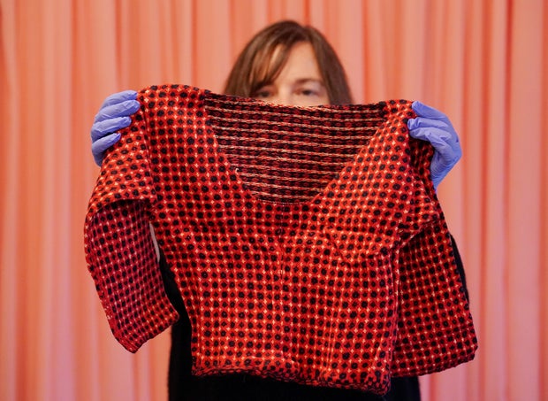 National Archives reveal 200-year-old sweater