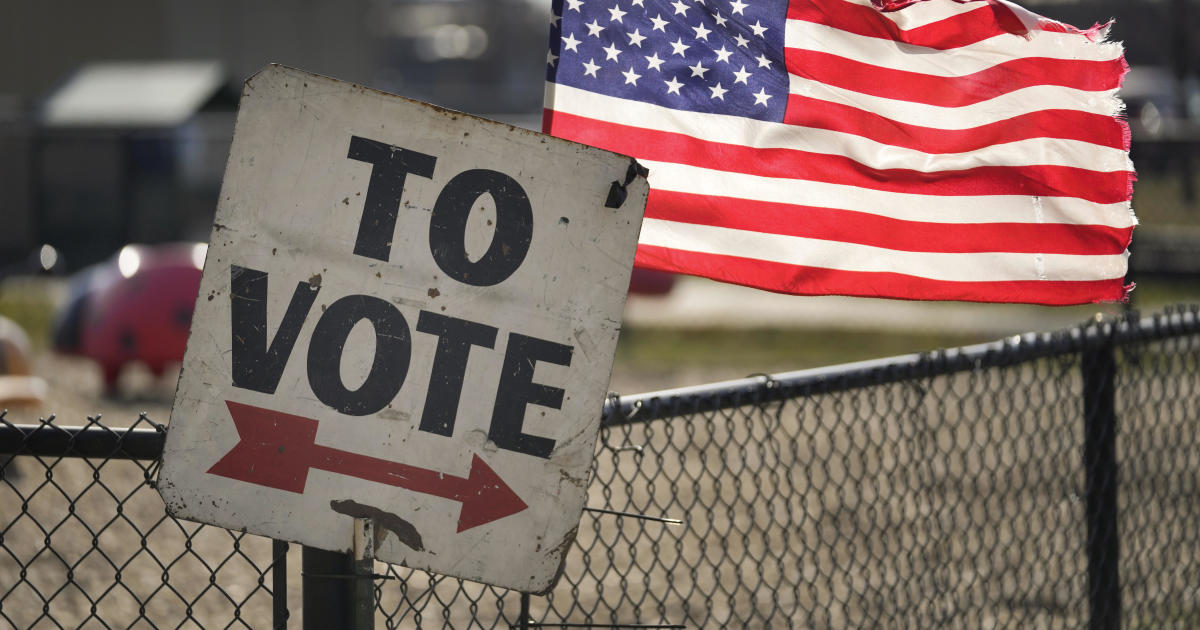 Вашингтон — Гласоподавателите в 15 щата са готови да гласуват за