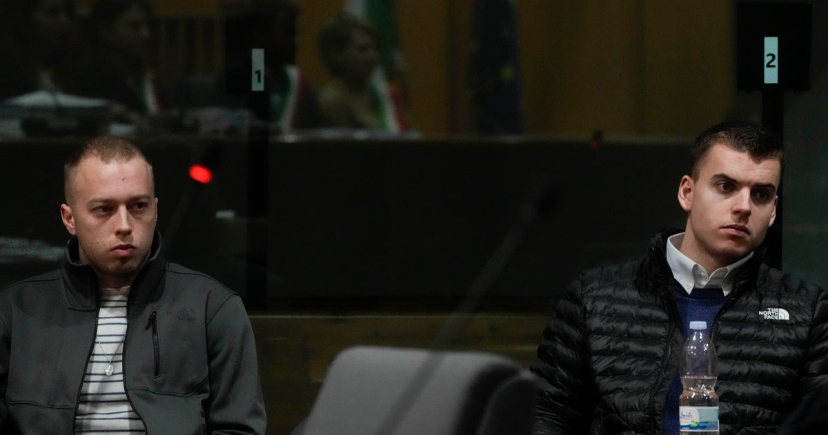 İtalyan temyiz mahkemesi, polis memurunu öldürmekten hüküm giyen 2 Amerikalının cezalarını düşürdü