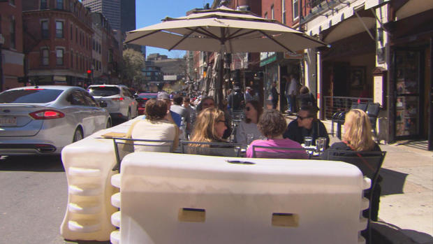 North End outdoor dining 