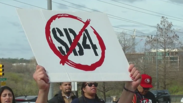 Protesters rally against SB4 at Texas' capitol 