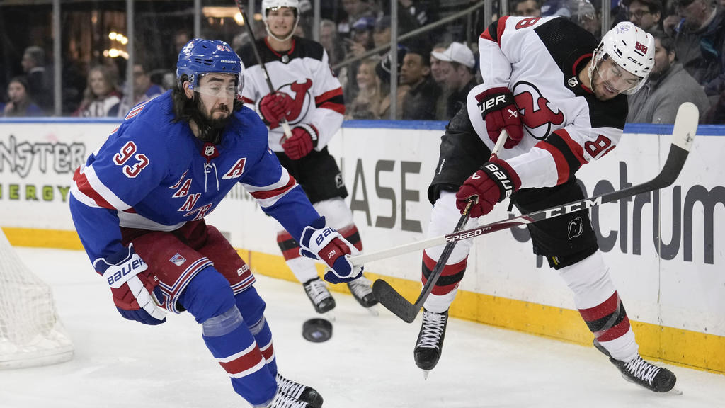 Mika Zibanejad, Erik Gustafsson help New York Rangers beat New Jersey
Devils 3-1