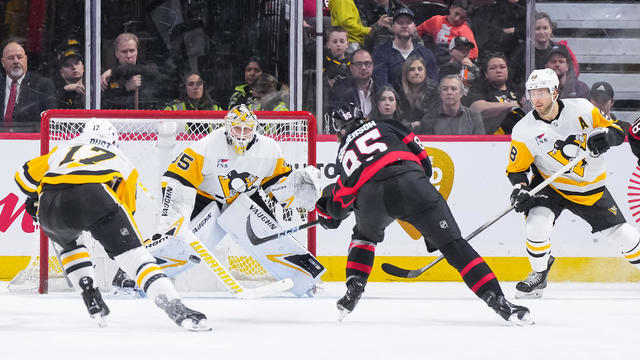 Pittsburgh Penguins v Ottawa Senators 