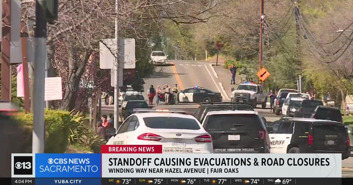 Woman hides in closet before deputies pulled her to safety during Fair Oaks standoff