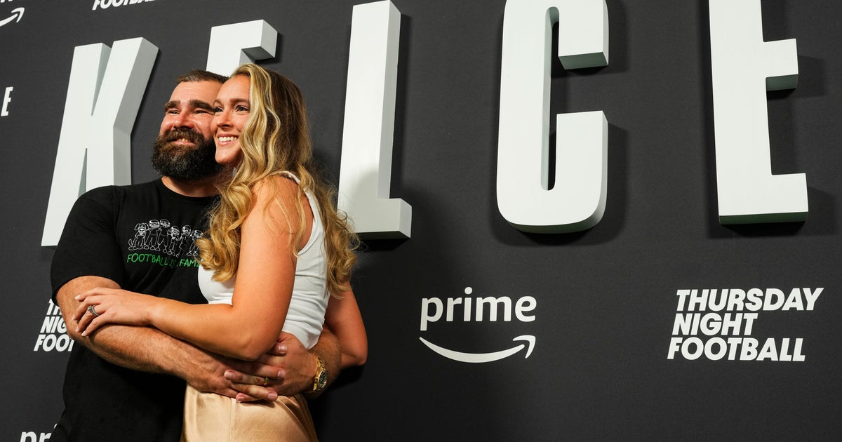 Kylie Kelce mourns the loss of family dog, Winnie: 