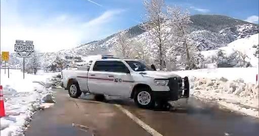 Hwy 285 reopens after long closure - CBS Colorado