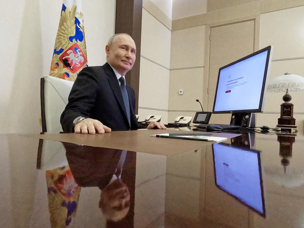 Russian President Vladimir Putin votes online in the presidential election in a residence outside Moscow 