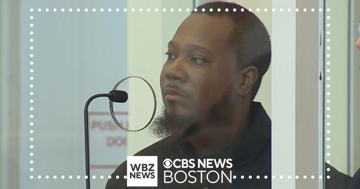 Man accused of shooting Boston police officer held without bail - CBS ...
