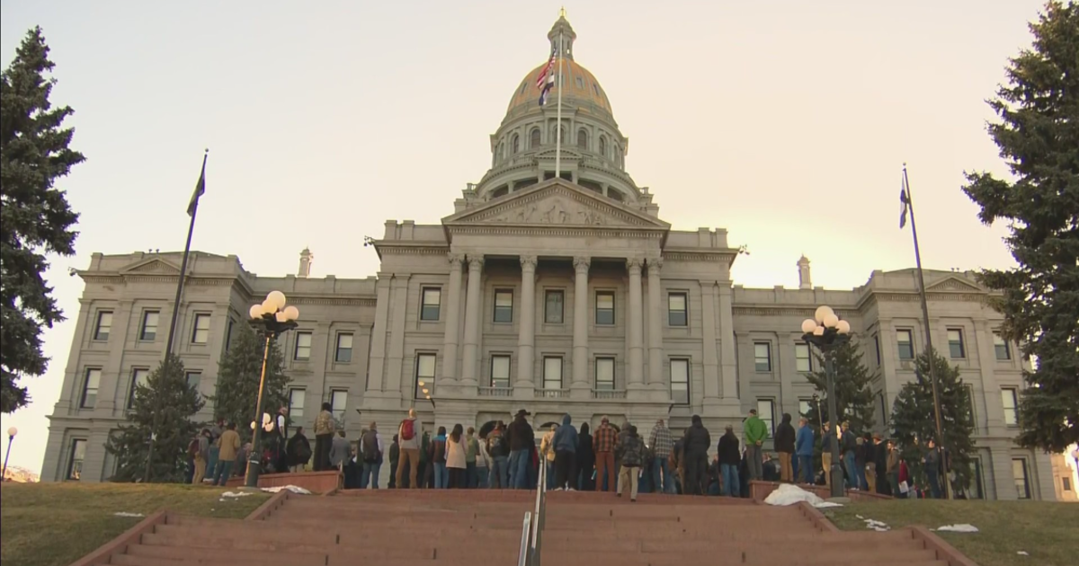 Spread the Warmth with donation of warm winter clothing - CBS Colorado