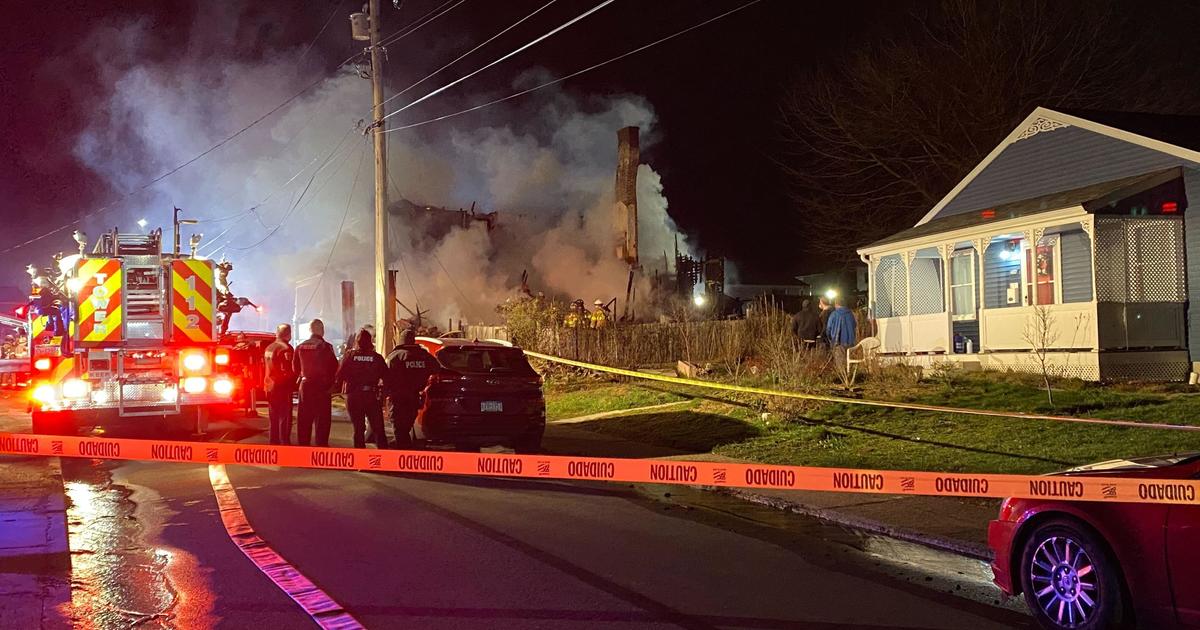 Четири деца и един възрастен загинаха след пожар в Жанет, Пенсилвания