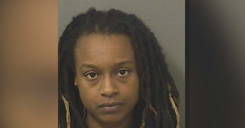 West Palm Beach mom charged after gun found in toddler