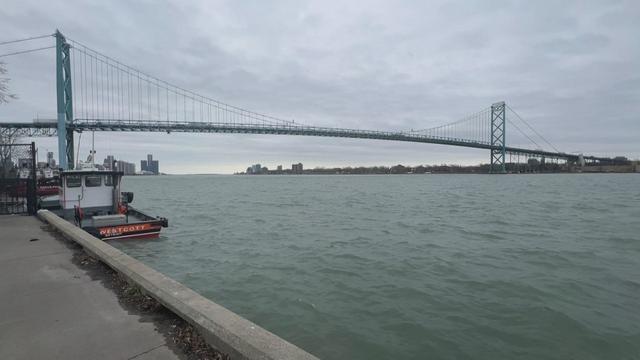 ambassador-bridge-detroit-river.jpg 