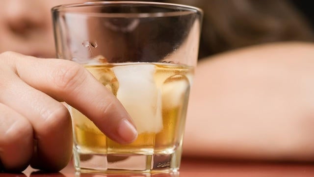 cbsn-fusion-deaths-from-excessive-alcohol-use-climbing-among-women-cdc-finds-thumbnail-2808159-640x360.jpg 