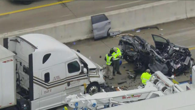 1 dead in crash involving car, 2 semis in Northwest Indiana