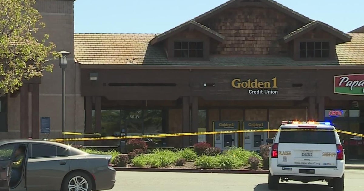 Burglary at Golden1 Credit Union in Lincoln under investigation