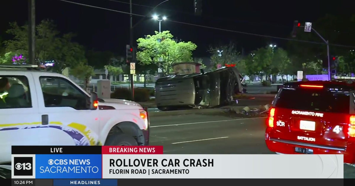 2 people pulled from rollover crash in south Sacramento