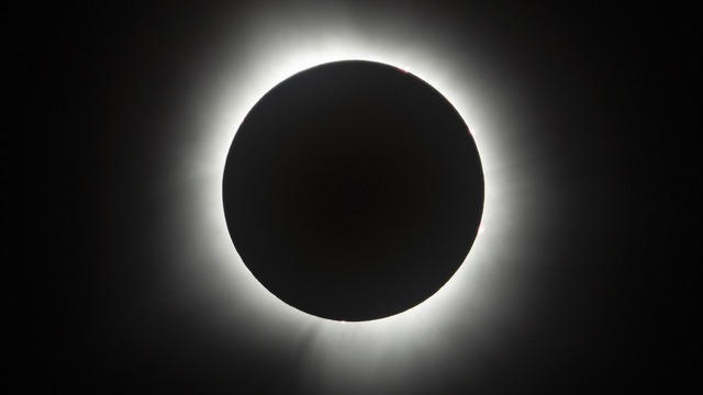 cbsn-fusion-what-total-solar-eclipse-can-teach-us-thumbnail-2821391-640x360.jpg 