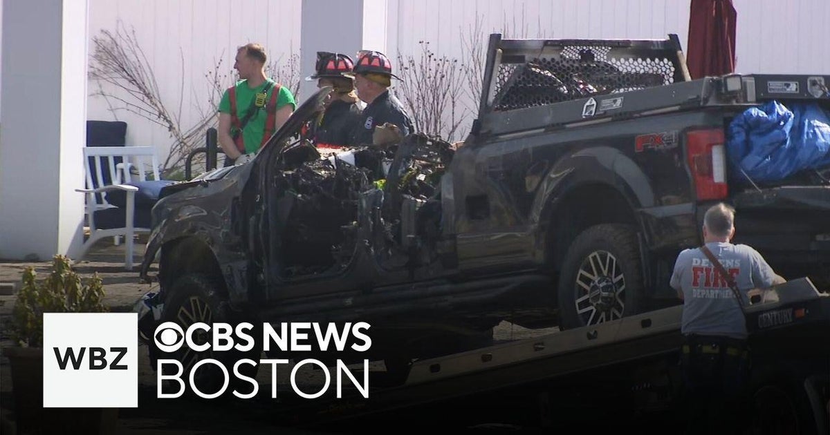 Driver dies after crashing truck into psychiatric hospital in ...