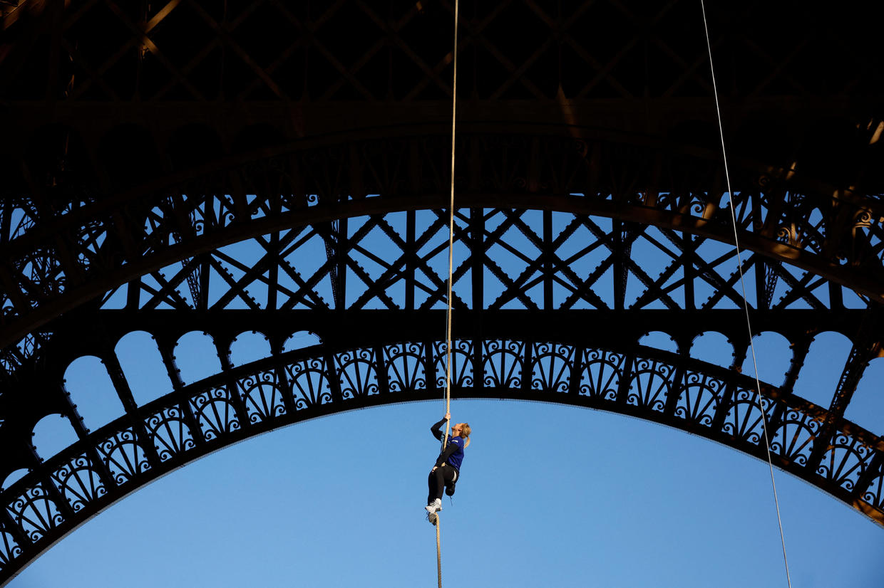 French athlete attempts climbing record after scaling Eiffel Tower ...