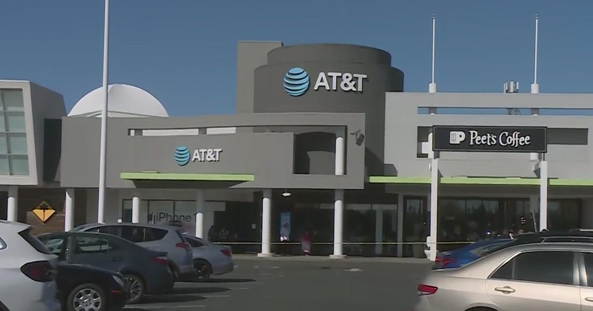 Sacramento double homicide suspect shoots himself near Arden mall CBS