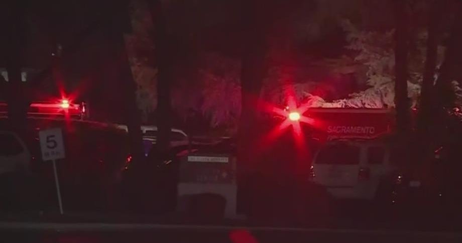 2 women dead in shooting at Arden Arcade apartment complex parking lot