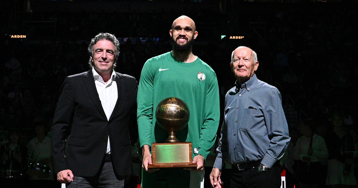 Derrick White wins 2024 Red Auerbach Award - Vimarsana News