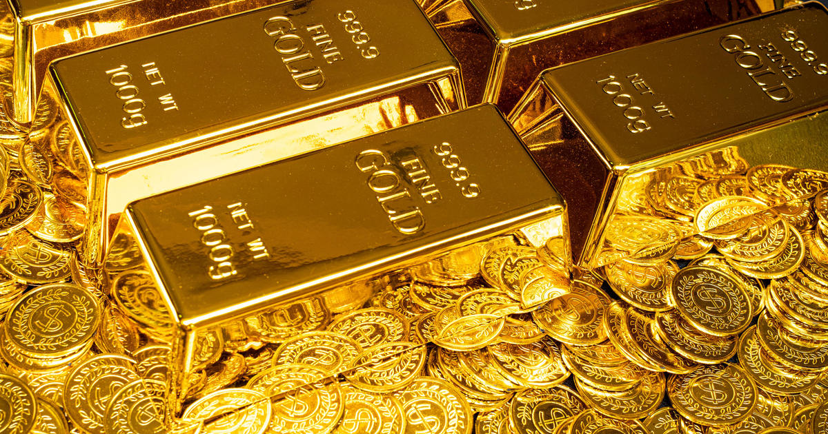 Заслужават ли си златните кюлчета и монети при нарастваща инфлация?