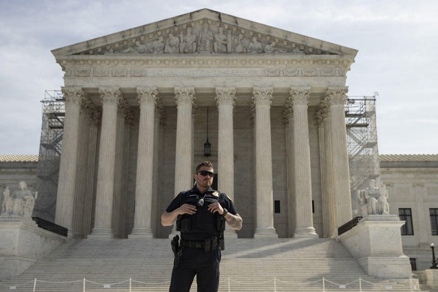 A police outside the Supreme Court on March 26, 2024.
