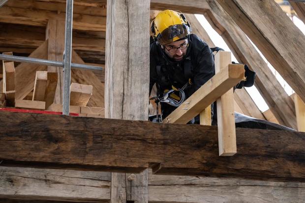 5 years after fire ravaged Notre Dame, an American carpenter is helping ...