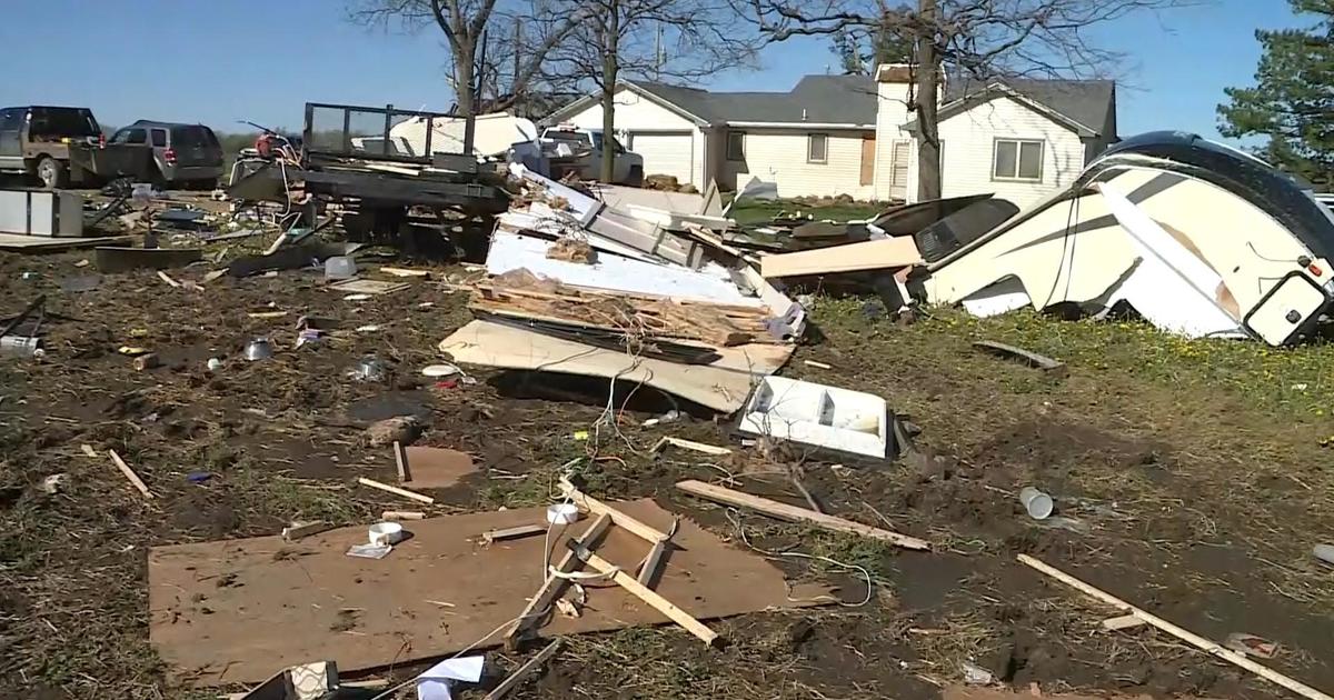 Storms bring suspected tornadoes to at least 4 states