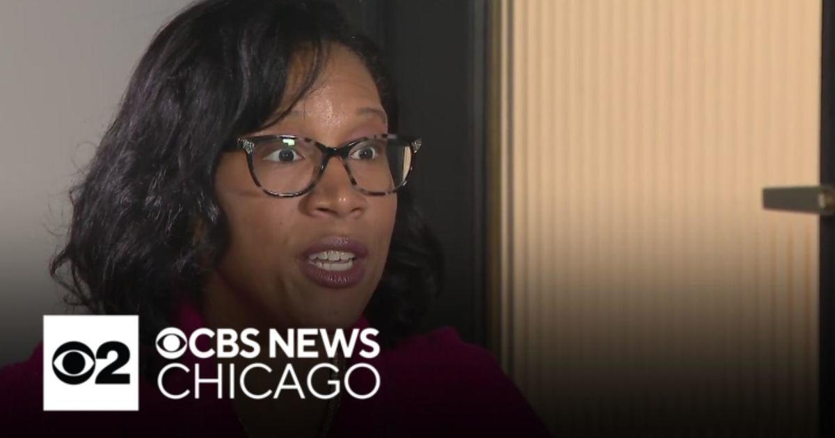 City Treasurer Melissa Conyears-Ervin hit with ethics fines - CBS Chicago