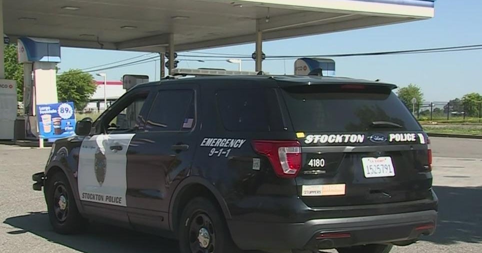 Gas station employee shot and killed during robbery in Stockton, police say