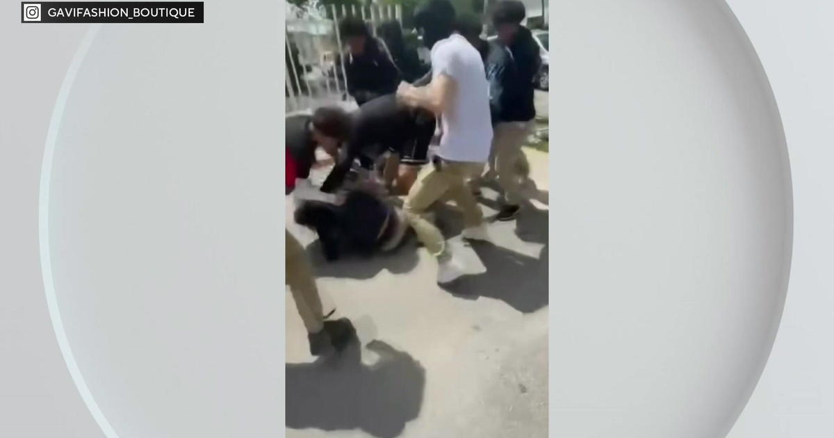 Caught on video clip: 2 teens brutally attacked in close proximity to SLAM! Miami constitution school