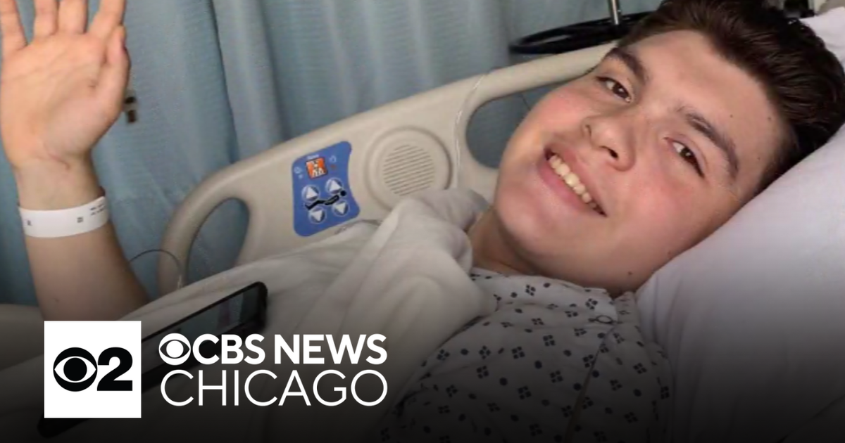 Ukrainian teen severely hurt in bombing makes miraculous recovery in Chicago - CBS Chicago