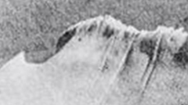  
Photo of Titanic iceberg up for auction 
A photo taken two days after the sinking of the RMS Titanic apparently shows the iceberg that doomed the so-called unsinkable ship in 1912. CBS News' John Dickerson has details. 
Apr 23
00:42 