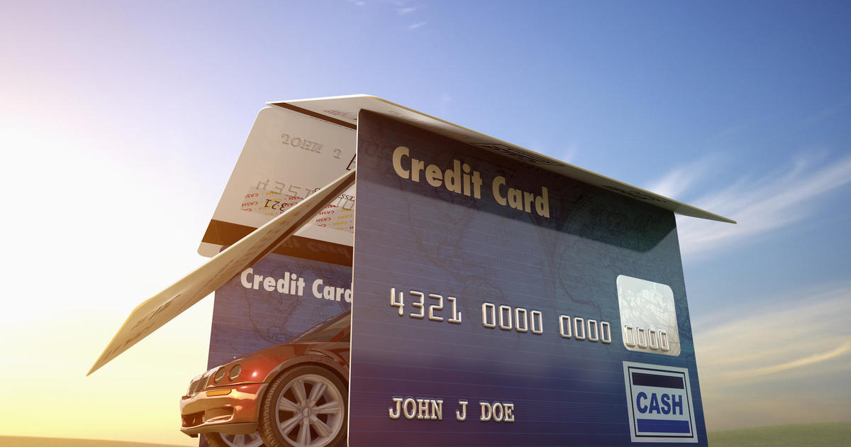 Колко бихте спестили, като използвате собствен капитал, за да изплатите $20 000 дълг по кредитна карта?