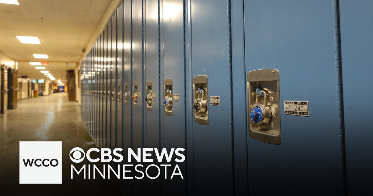 Parents react to tentative deal between Minneapolis teachers, district